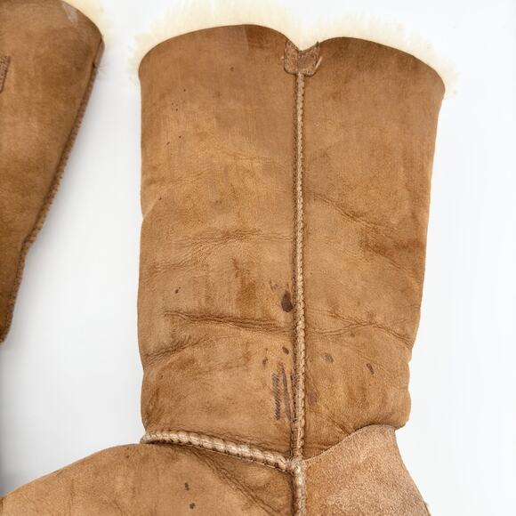 UGG Bailey Button Triplet II Boots Chestnut Suede Shearling Lined Womens Size 6 - Picture 9 of 12